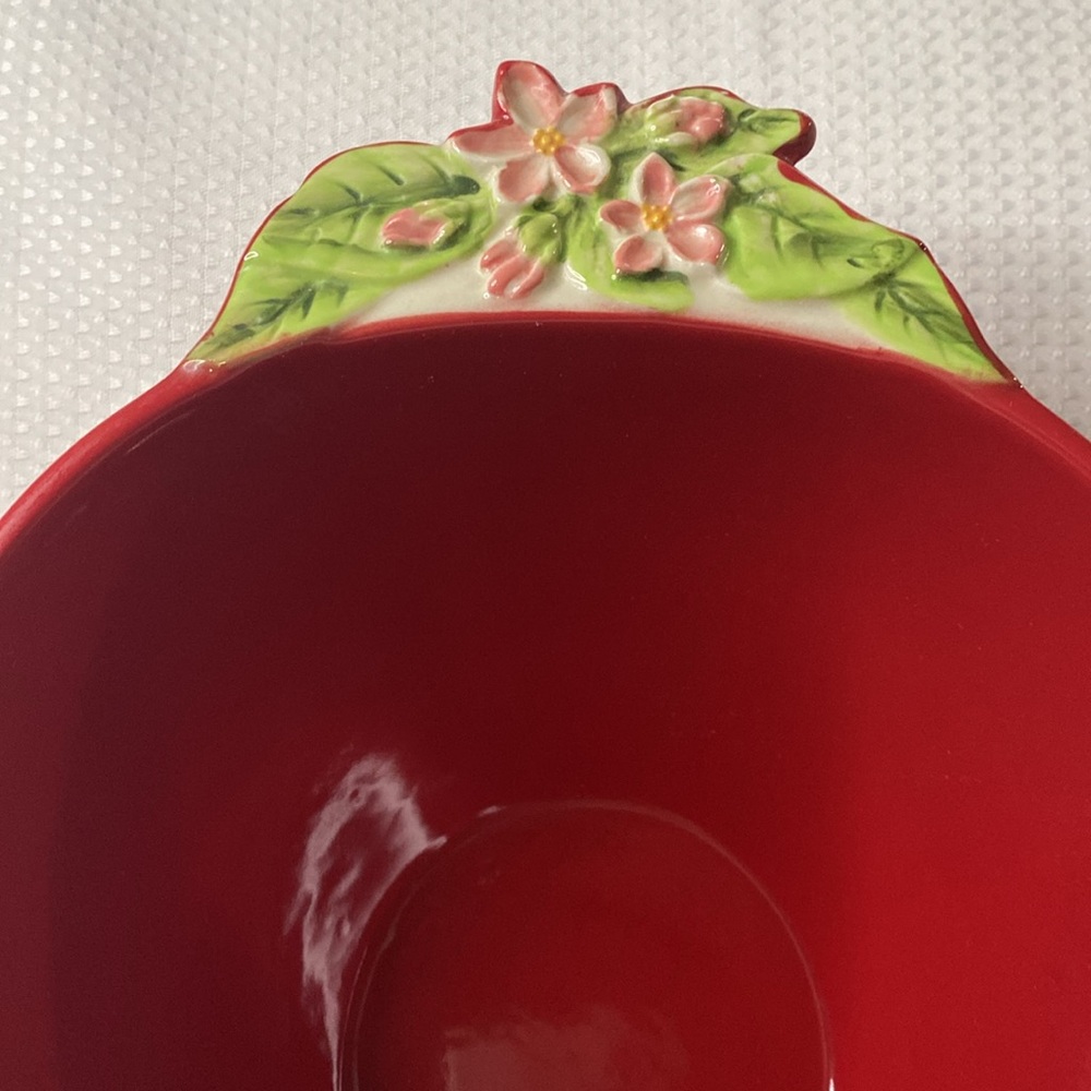 Temptations Stoneware 2 QT Figural Fruit Strawberry Bowl - Picture 4 of 4